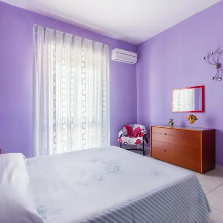 Holiday home Lilla's House Near The Beach, Parking & Wifi